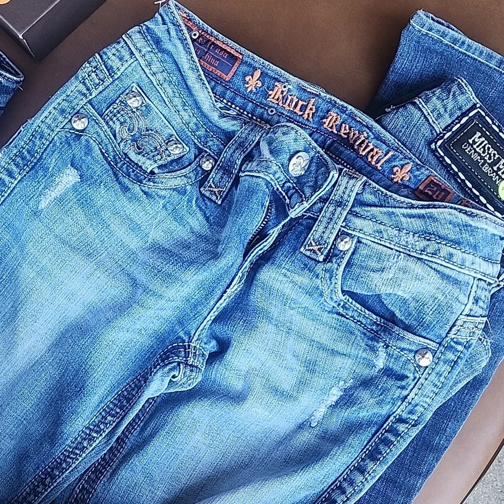 Jeans - Picture 4 of 6